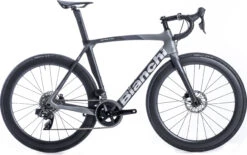 Bianchi Oltre XR3 Rival 2023