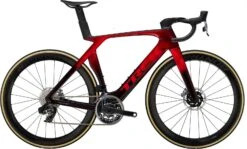 Trek Madone SLR 9 Gen 7 ETap 2023 7 Trek Madone SLR 9 Gen 7 ETap 2023 -Fietsenwinkel trek madone slr 9 etap rood zwart 1